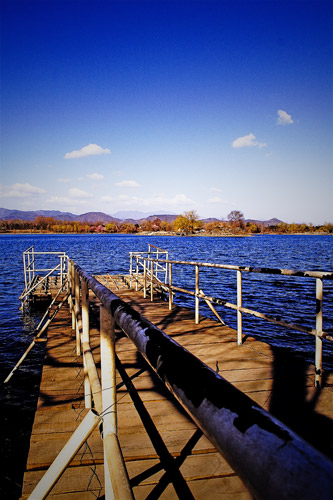 lake4.jpg